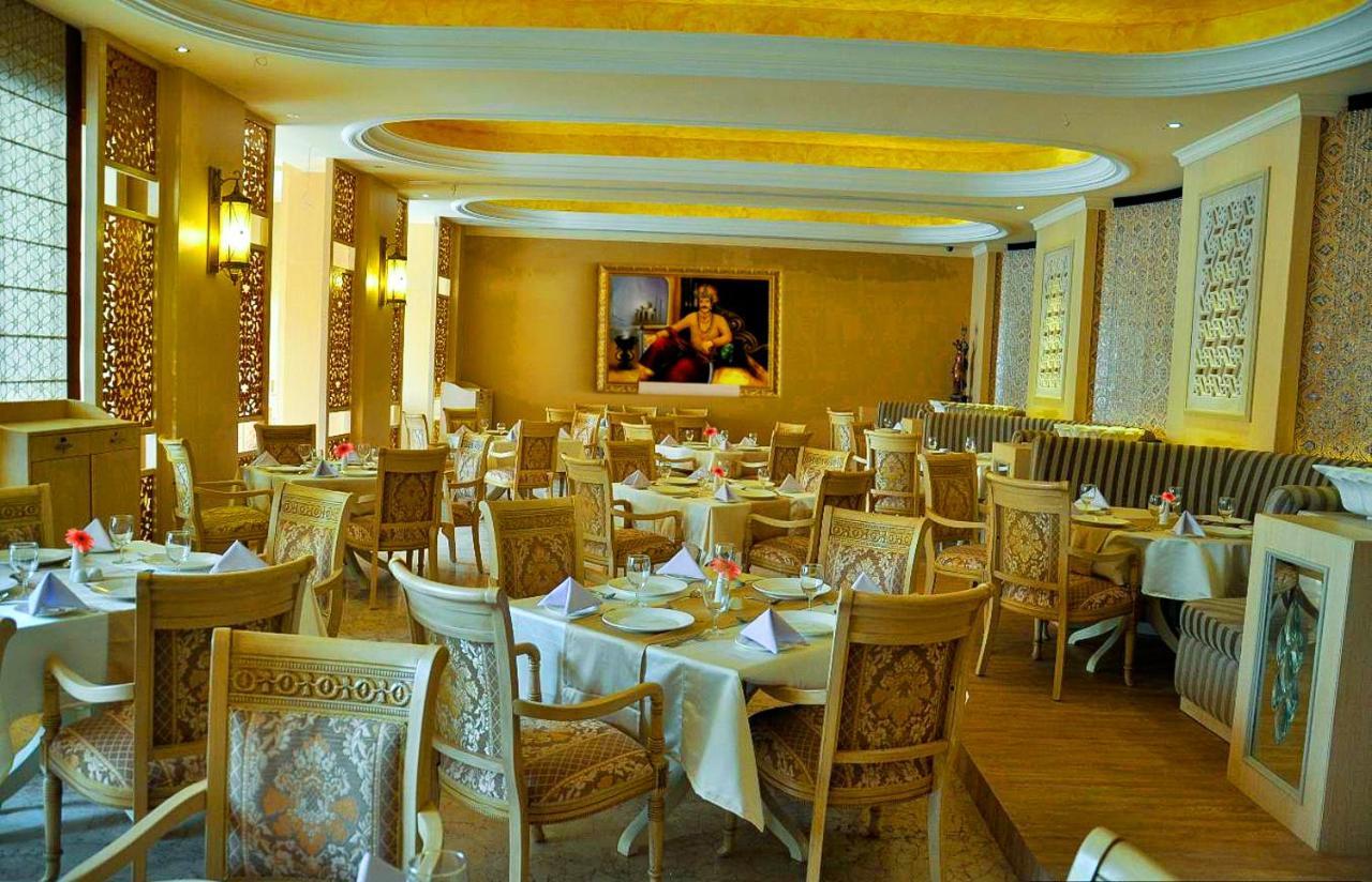 Pramod Convention & Club Resort Cuttack Exterior foto